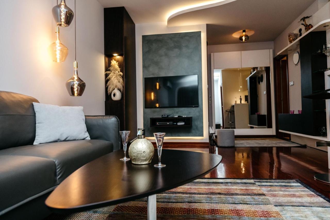 Rosewood Podgorica Apartment Exterior photo