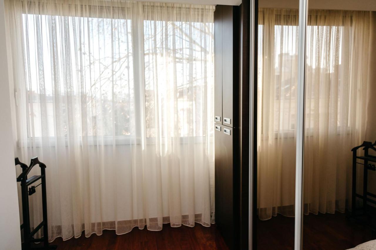 Rosewood Podgorica Apartment Exterior photo